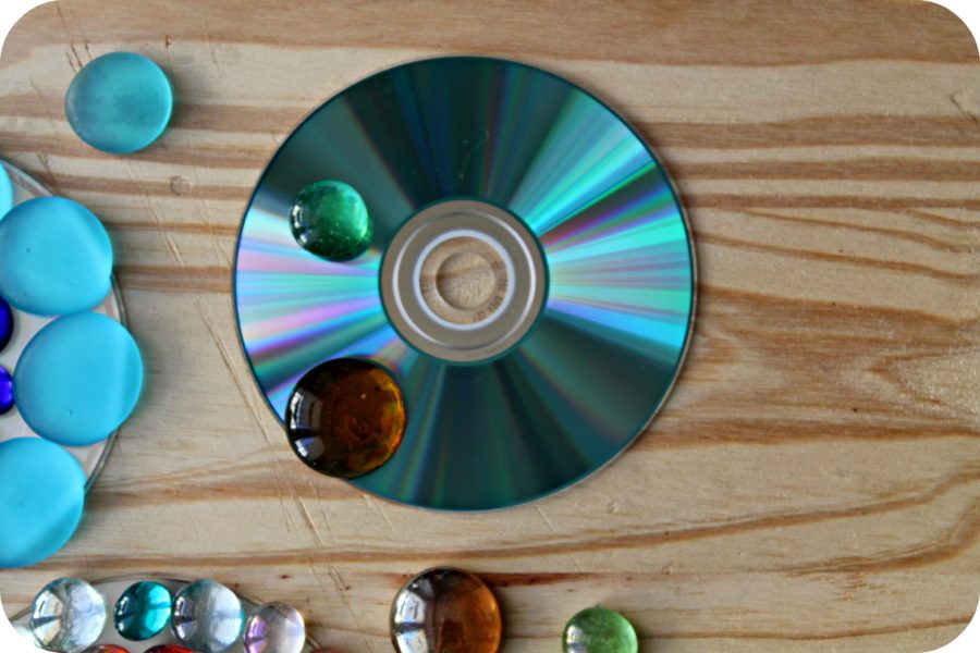 DIY Transformer vos CD en dessous de verre - The Funky Fresh Project