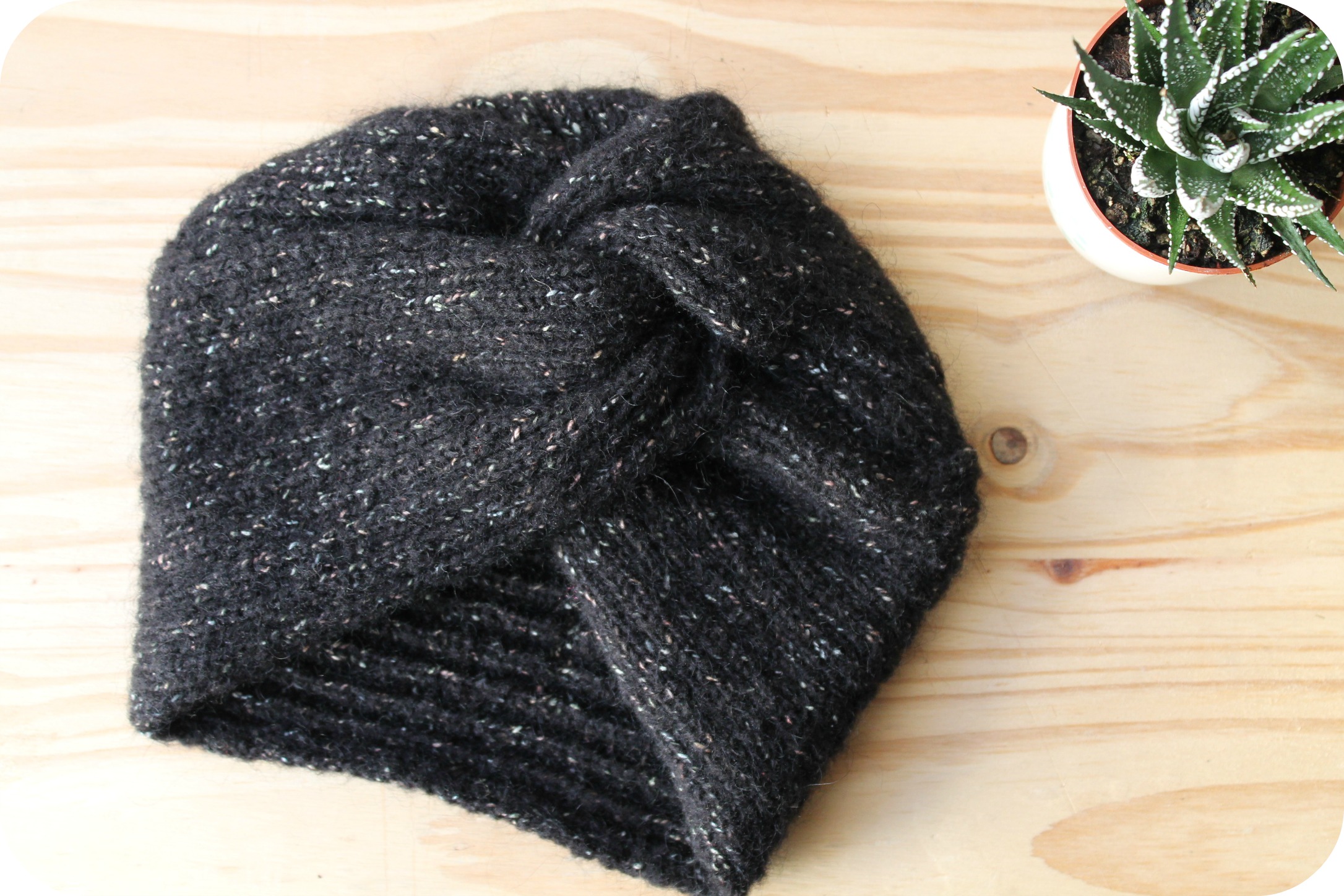 Tricot 4 Le Bonnet Turban Huguette Paillettes The Funky Fresh Project